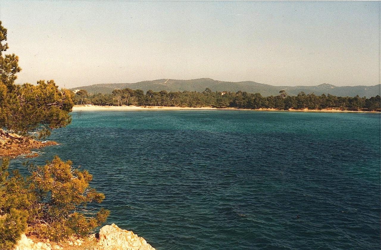 L'Anse de l'ESTAGNOL et sa plage