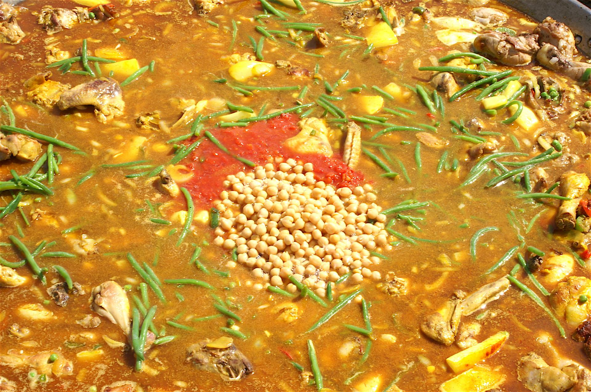 La paella s annonce appe tisante