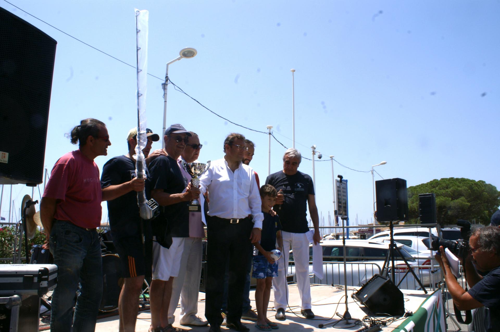 La remise du premier prix a antoine pujalte du sarranierjpg