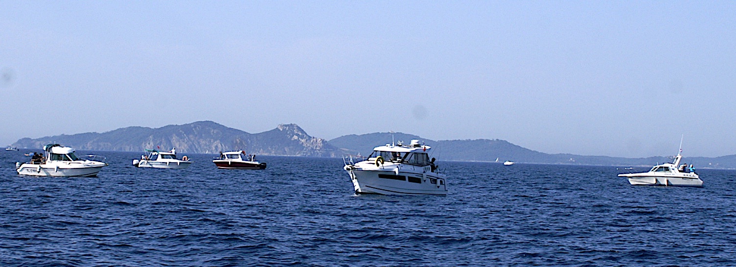 Une partie de la flotte en mer 2